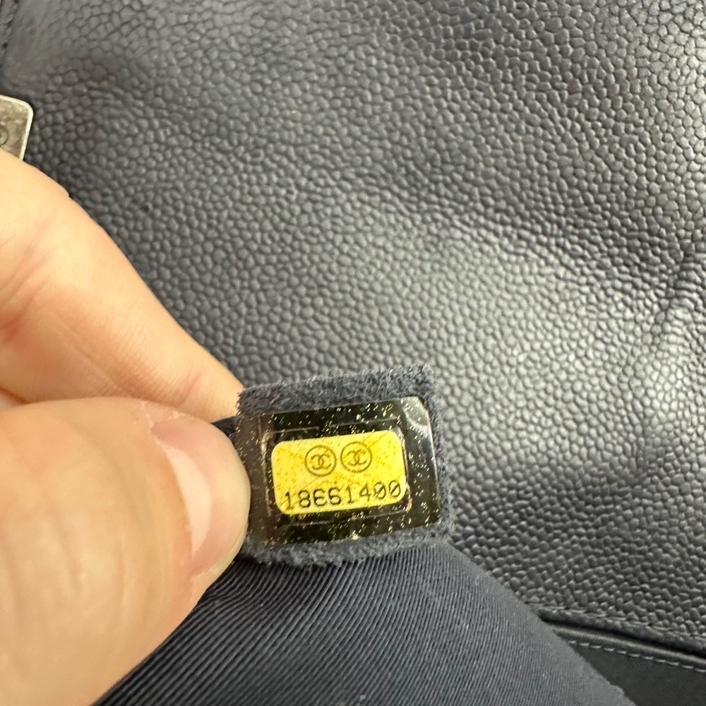 CHANEL BOY CAVIAR LEATHER Chain Shoulder Bag Navy Medium & Chanel & LV wallet - Picture 13 of 17